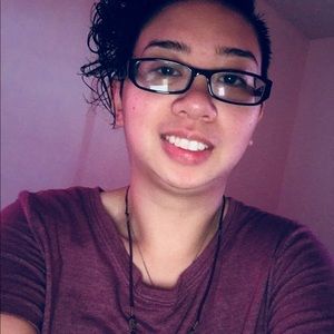 Meet your Posher, Kim